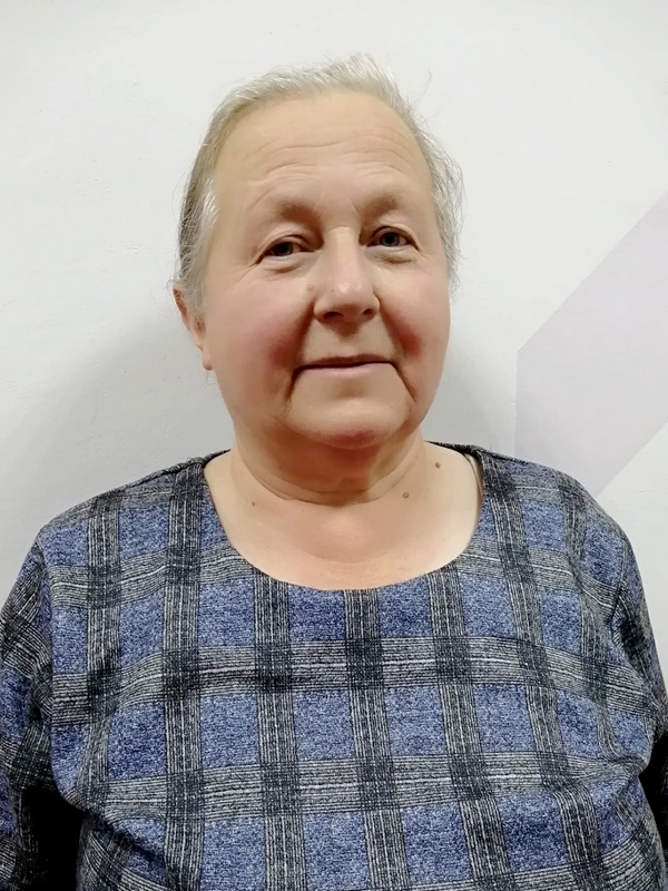 Большакова Валентина Андреевна.
